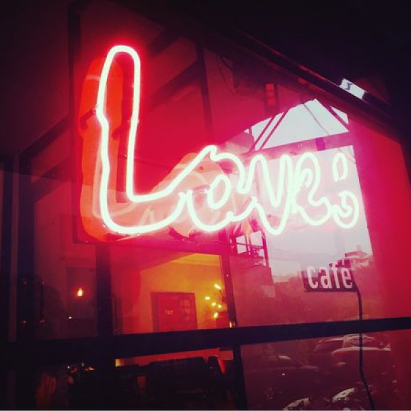 Love ; cafe