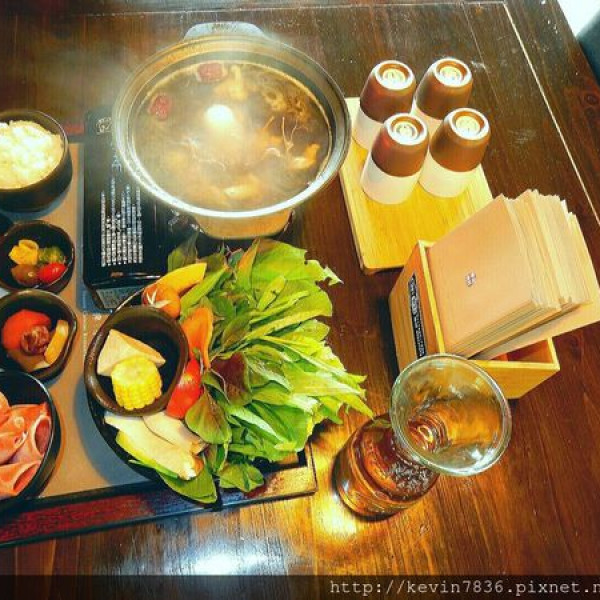 東苑秀枝旬膳料理.禪.茶餐廳