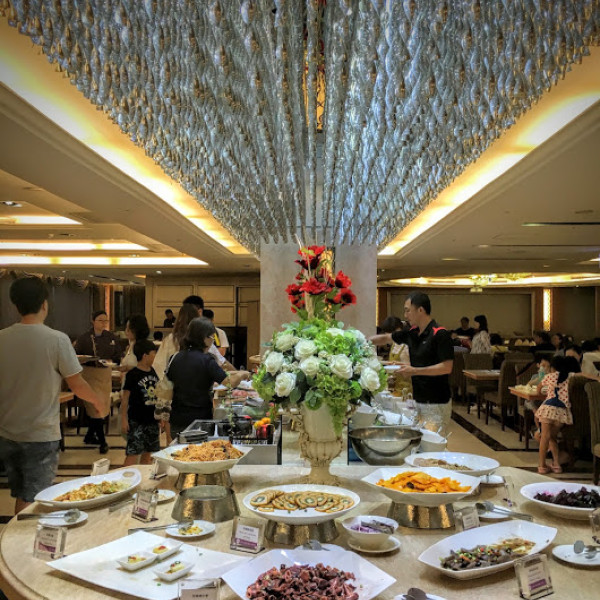 義大天悅飯店 義大百匯自助餐廳