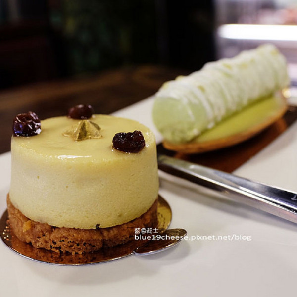 日行甜點文學工作室