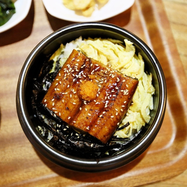 六又二分之一火鍋簡餐店