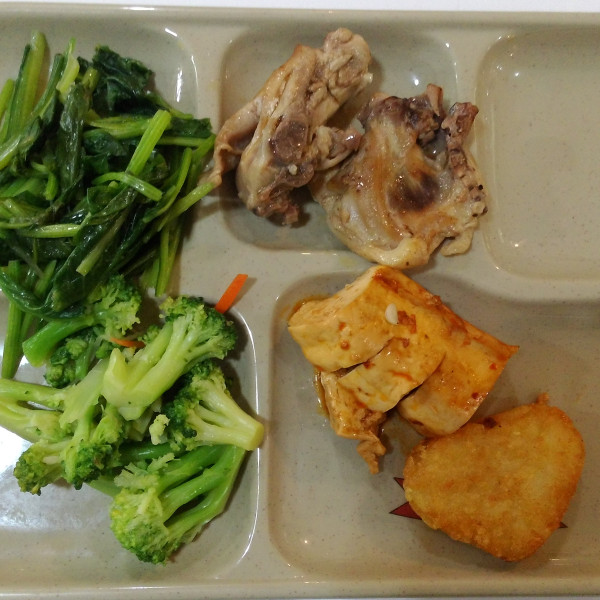 國北教大自助餐