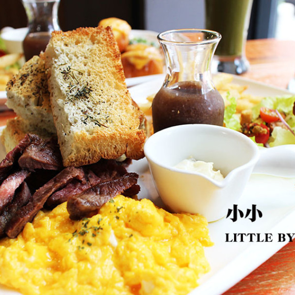 小小 LITTLE BY LITTLE