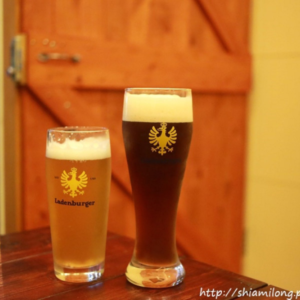 Wiesener's German Beer & Sausage