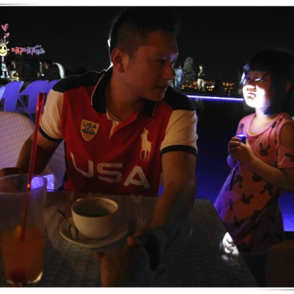 夏季三角景觀咖啡廳