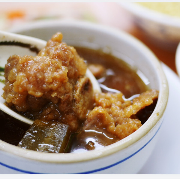 巧味 油飯 排骨酥湯