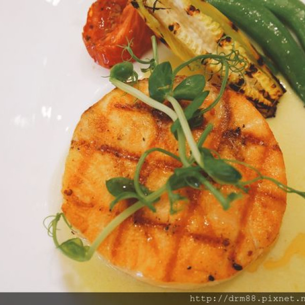 凱撒飯店卡拉拉義式餐廳