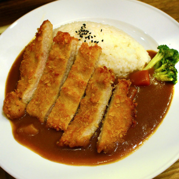 有吉可樂－魚尾巴胖卡