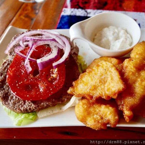 Dazzler's British Beach Cafe