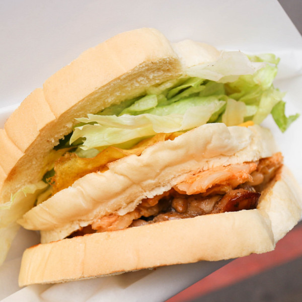 喬妹碳烤吐司鋪土司餐車