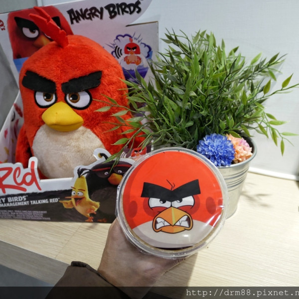 Angry Birds Juice&Tea 大安概念店