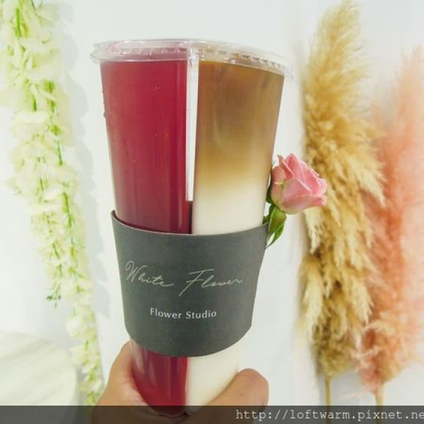 白色花藝WhiteFlower ft.白色鯨魚