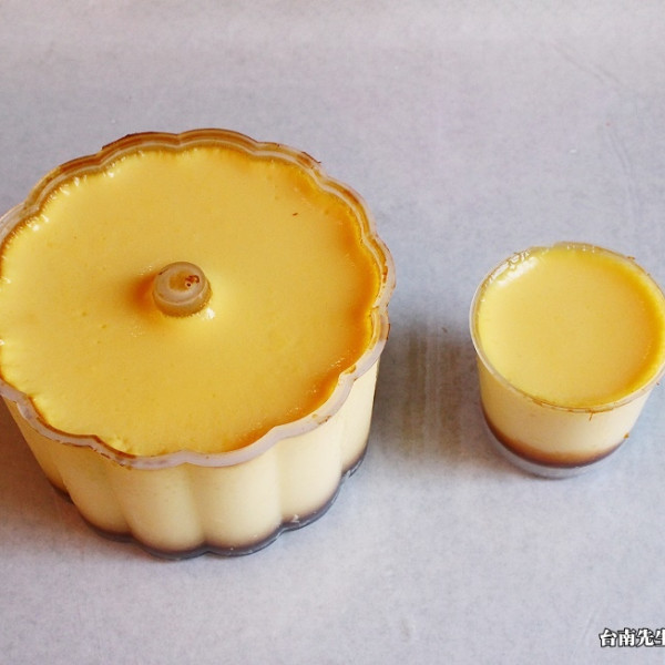 弘記美食店 (鴨母寮布丁)