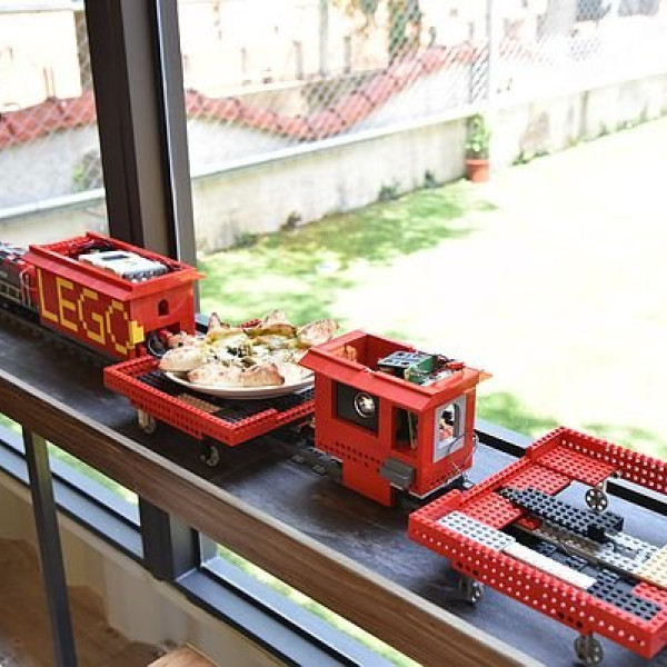 Brick Maker 玩樂磚家