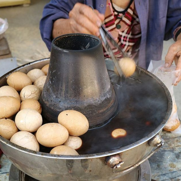 漁光島 5元阿婆茶葉蛋