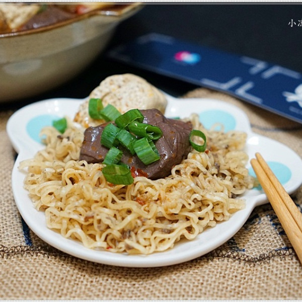 臭霸麻辣臭豆腐