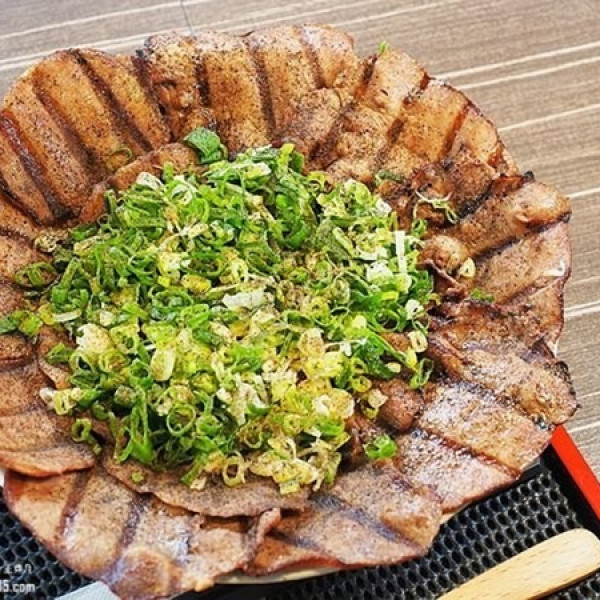 丼Fun「日本式丼ご飯」桃園店