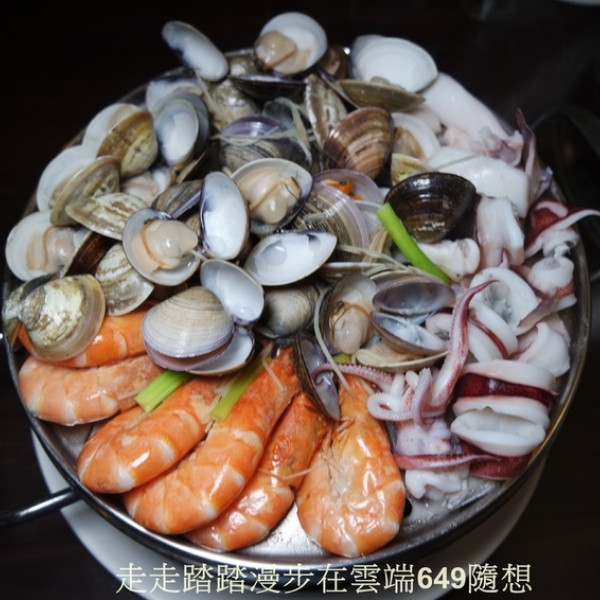 蒸霸王蒸氣海鮮塔 (東湖店)