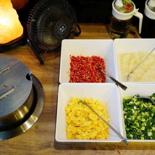 田野日式鴛鴦鍋