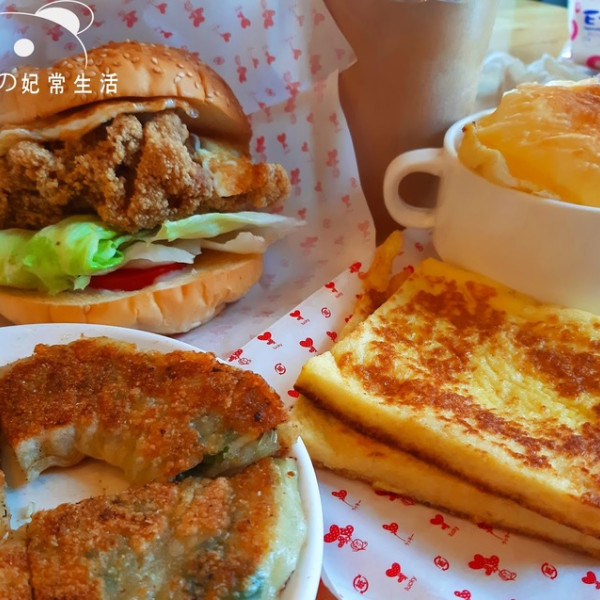 黃金屋 肉彈吐司