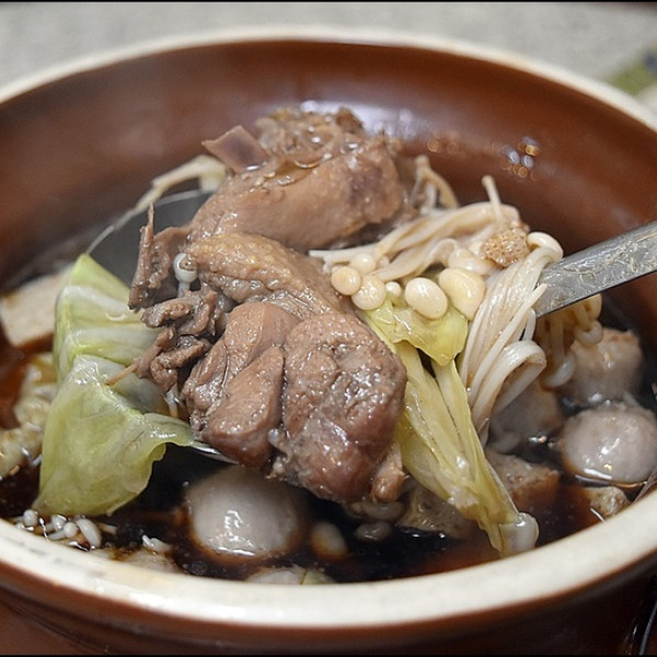 霸味薑母鴨逢甲福星店