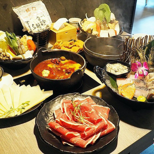 築間幸福鍋物 高雄鳳山店