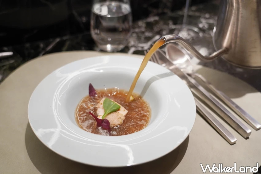 不用1500元的台中頂級鐵板燒！Le Jardin夏登法式鐵板燒，11道料理含雙主餐，微型婚宴和商務聚餐也適合。