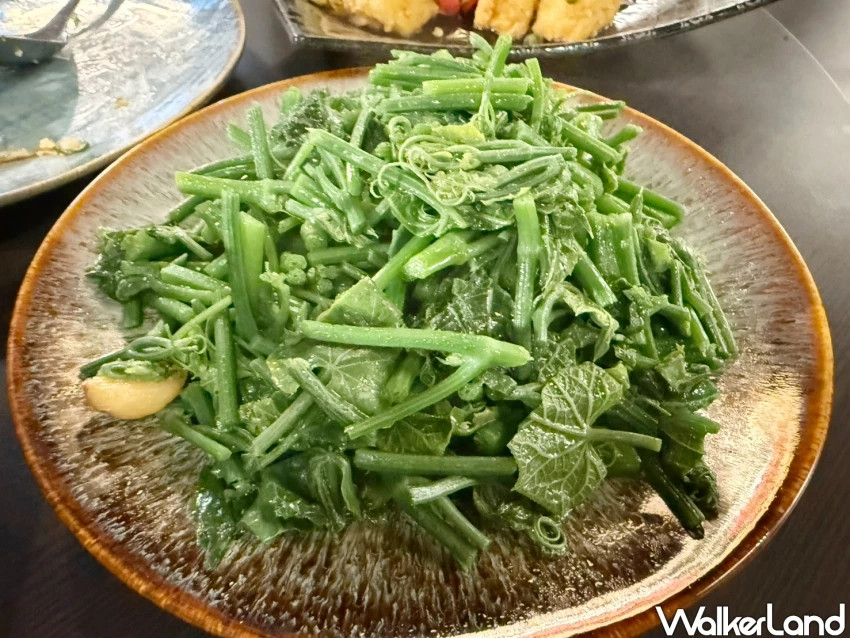 台中火車站隱藏版美食!豬頭擔台灣雜菜麵 在日治時期老屋吃雜菜麵和古早味私房台菜。